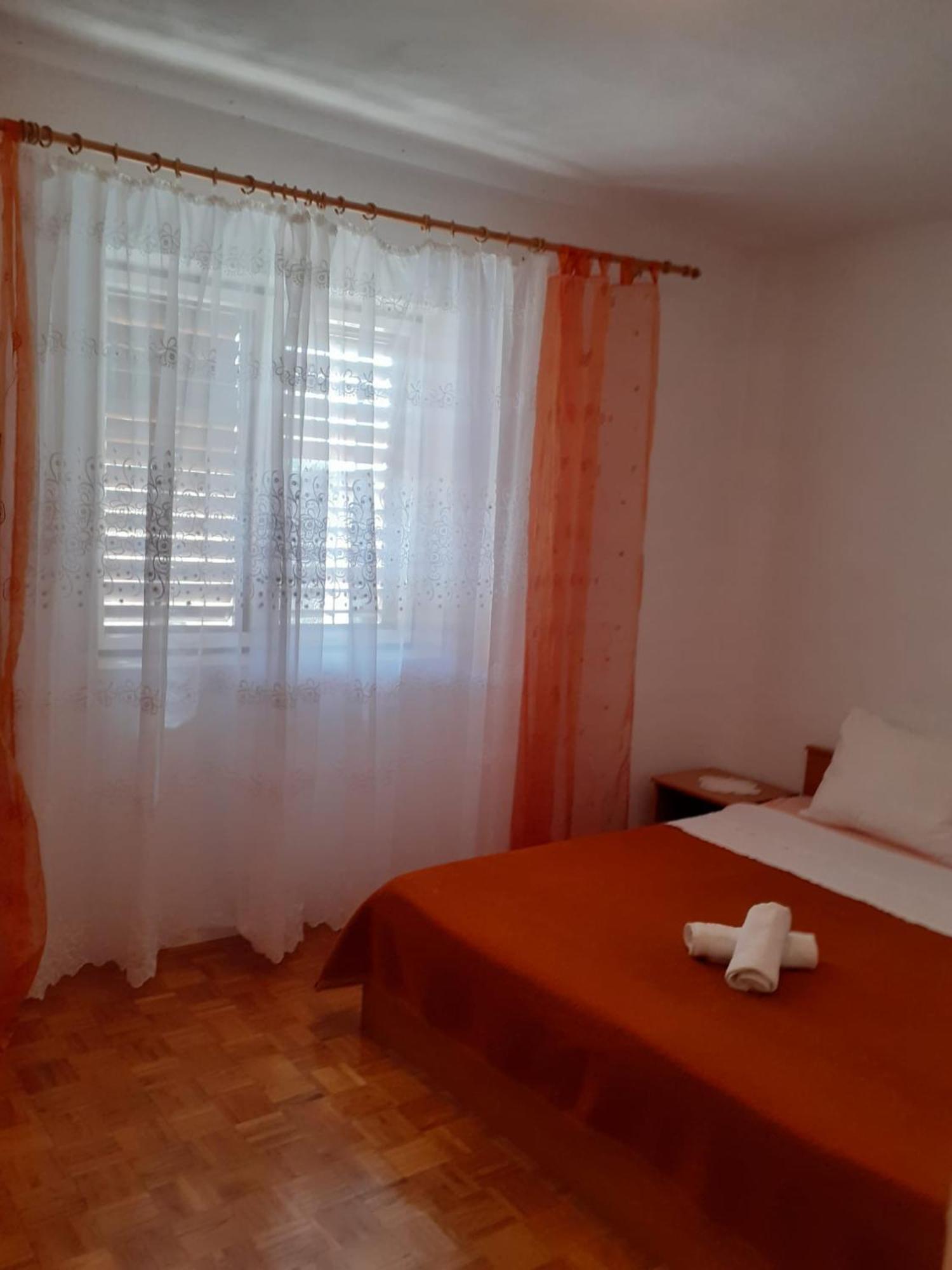 Apartman Sunce Raslina Ngoại thất bức ảnh