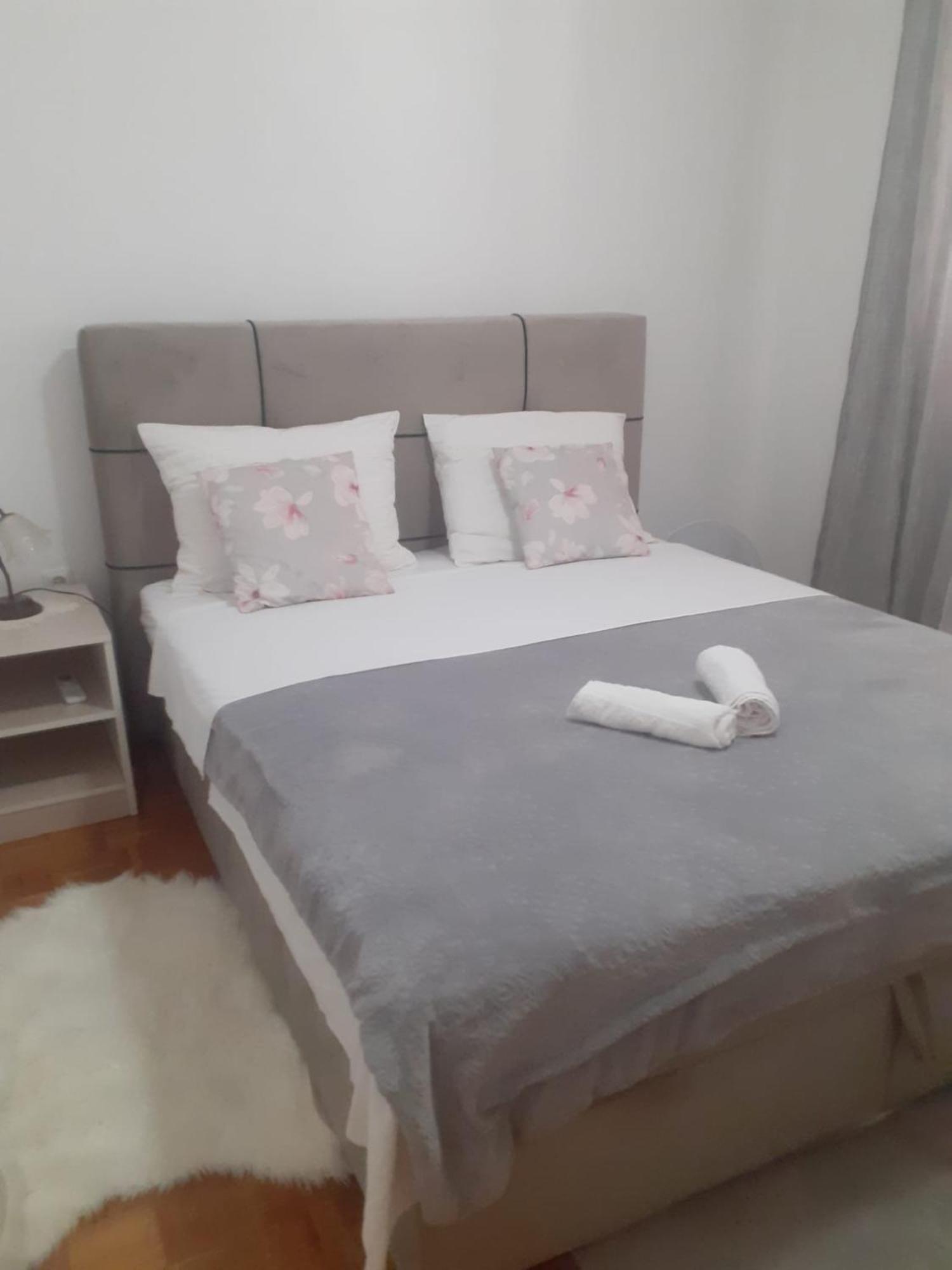 Apartman Sunce Raslina Ngoại thất bức ảnh